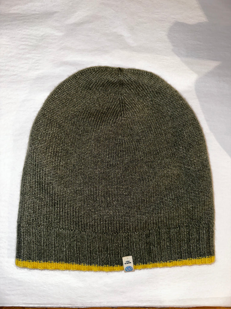 Reversible Beanie in Army/Mustard