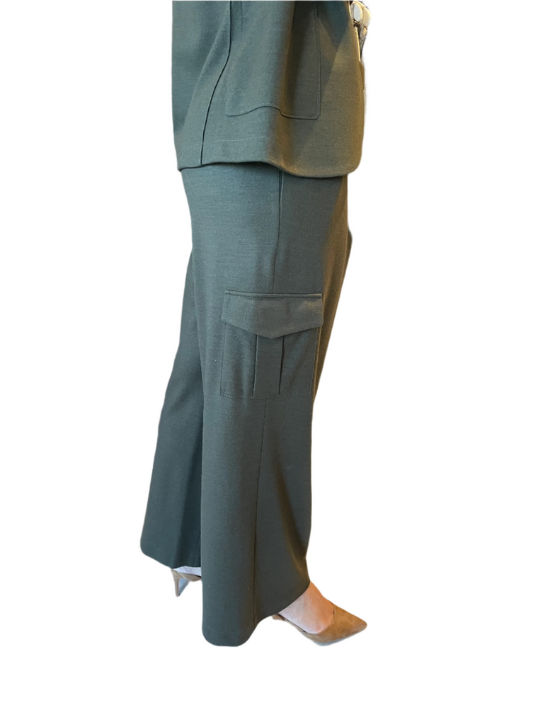 Women Cargo Trousers Superfine Merino in Moss Green