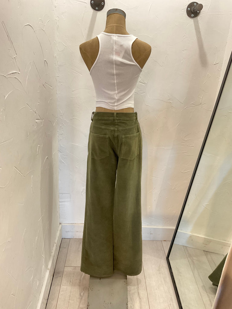 Celia Corduroy Pant in Clover