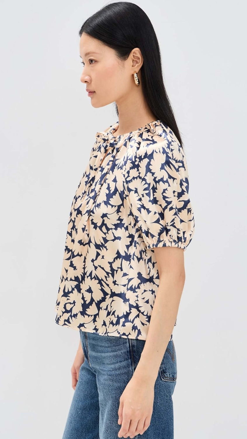 Neema Top in Magnolia