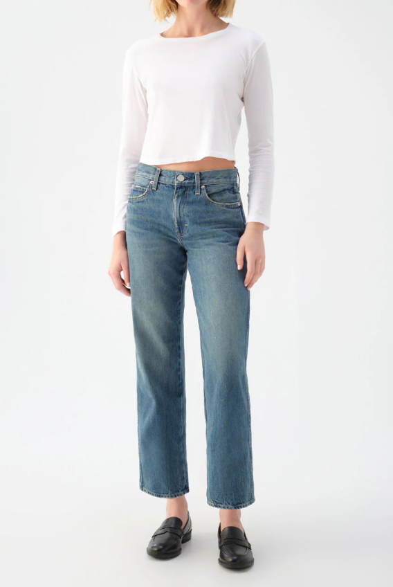 Billie Straight Leg Jeans in Chaperone