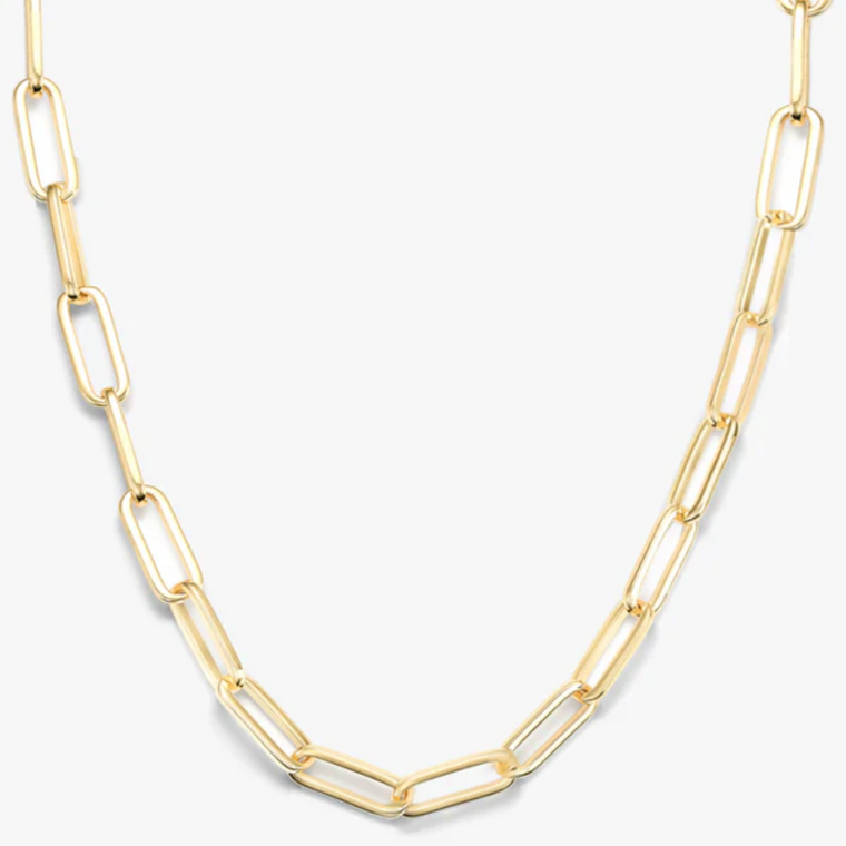 Carrie Chain Necklace in Gold