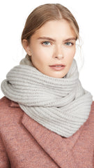 lodge loop scarf in light grey