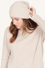 stella pure cashmere beanie in grey